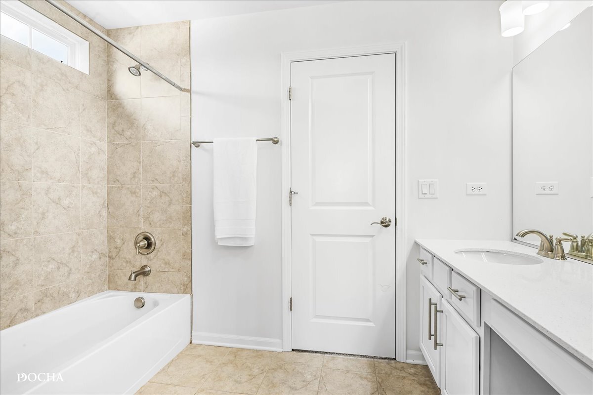 4327 Conifer Road, Naperville, IL 60564