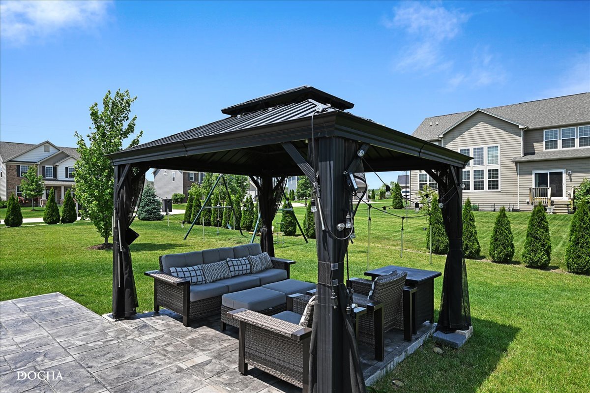 4327 Conifer Road, Naperville, IL 60564