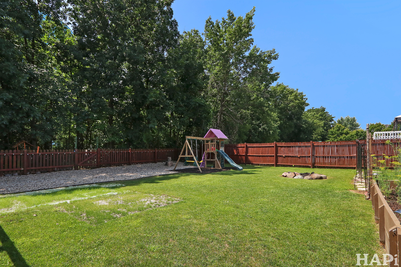 377 E Camden Lane, Round Lake Beach, IL 60073