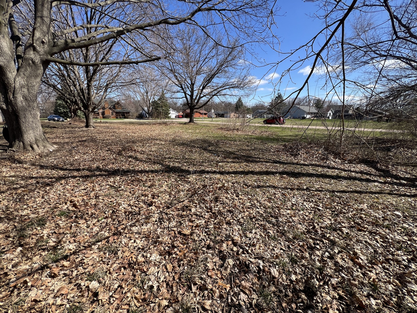 990 Holiday Drive, Lake Holiday, IL 60548