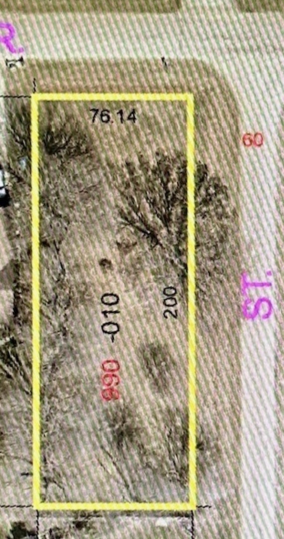 990 Holiday Drive, Lake Holiday, IL 60548