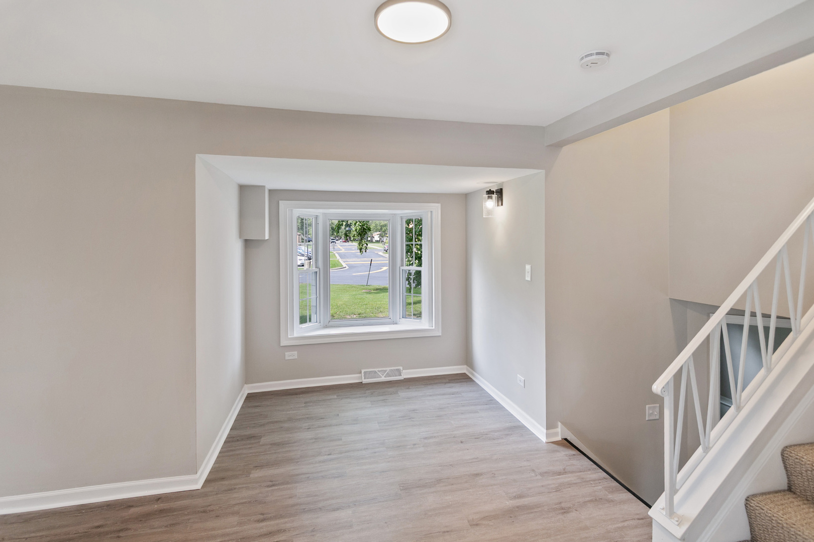 428 E 156th Place, South Holland, IL 60473