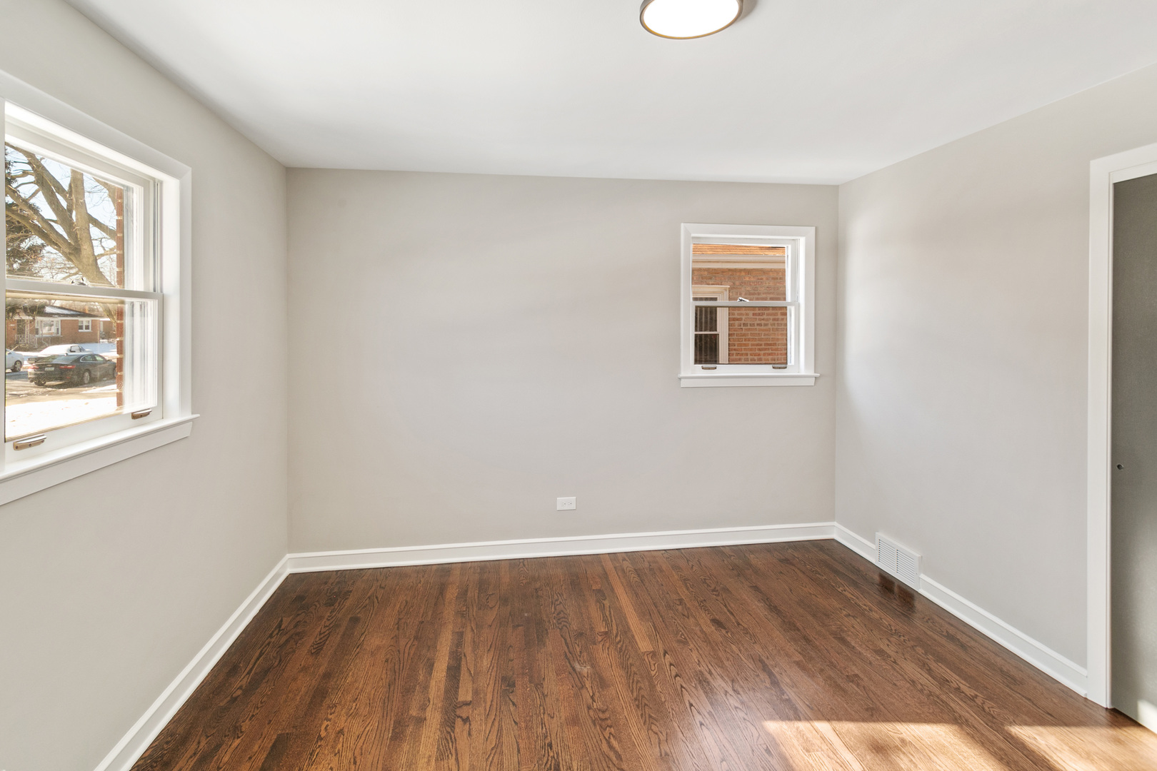 752 E 164th Street, South Holland, IL 60473