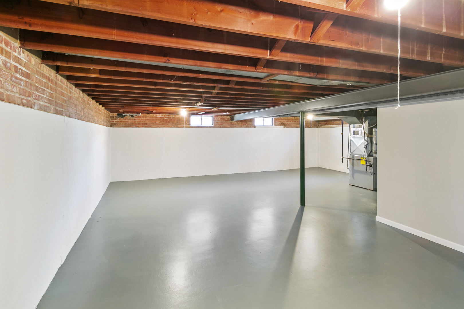 752 E 164th Street, South Holland, IL 60473