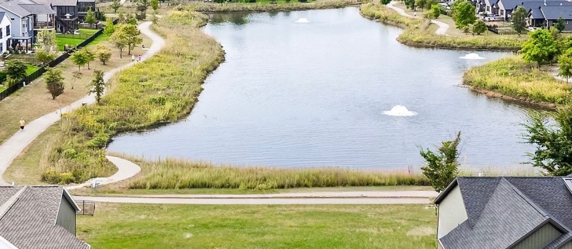 2608 Shale Road, Normal, IL 61761