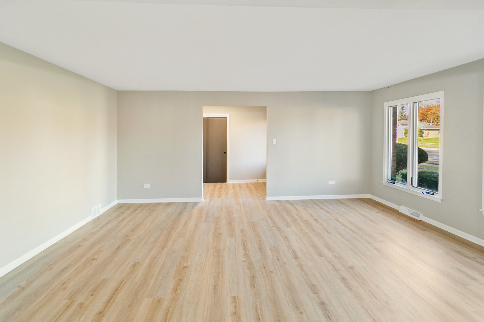 17001 Kimbark Avenue, South Holland, IL 60473