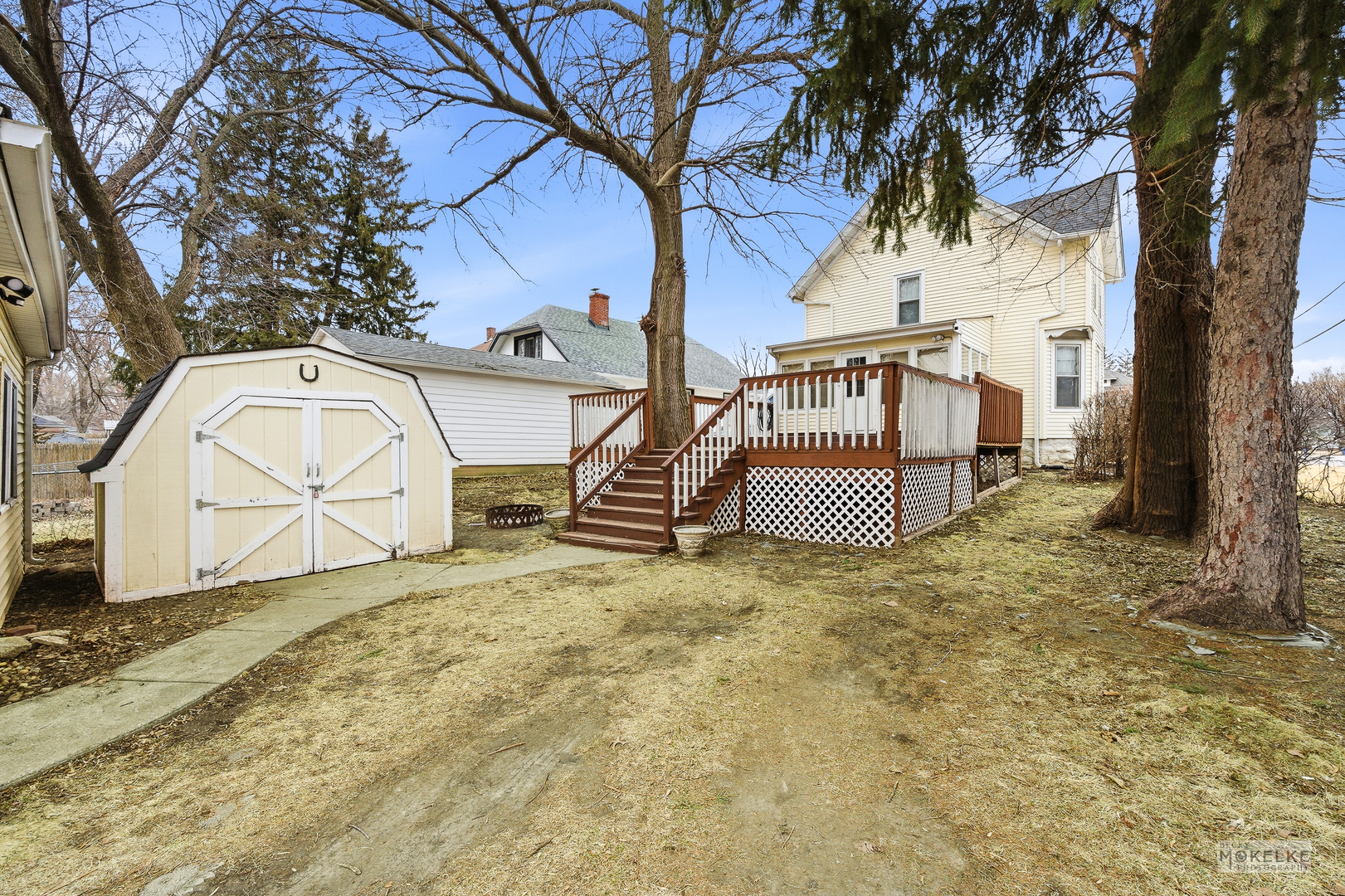 941 S 4th Street, Aurora, IL 60505