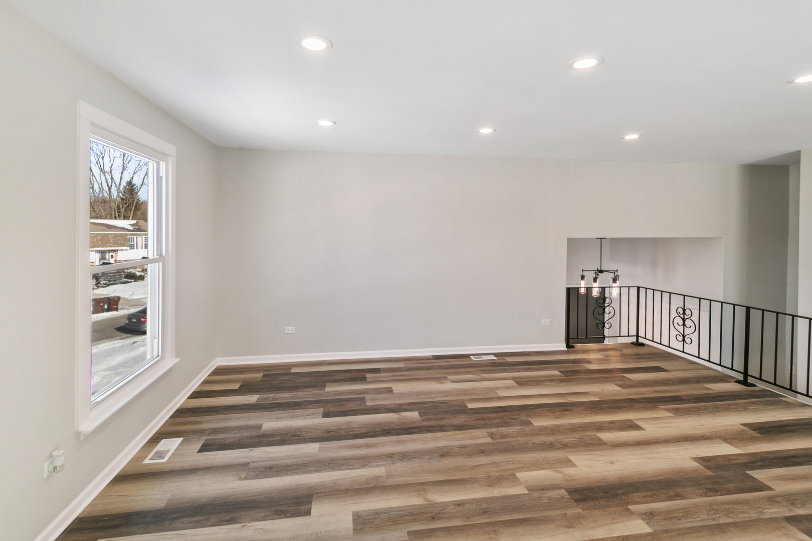 655 Sullivan Lane, University Park, IL 60484