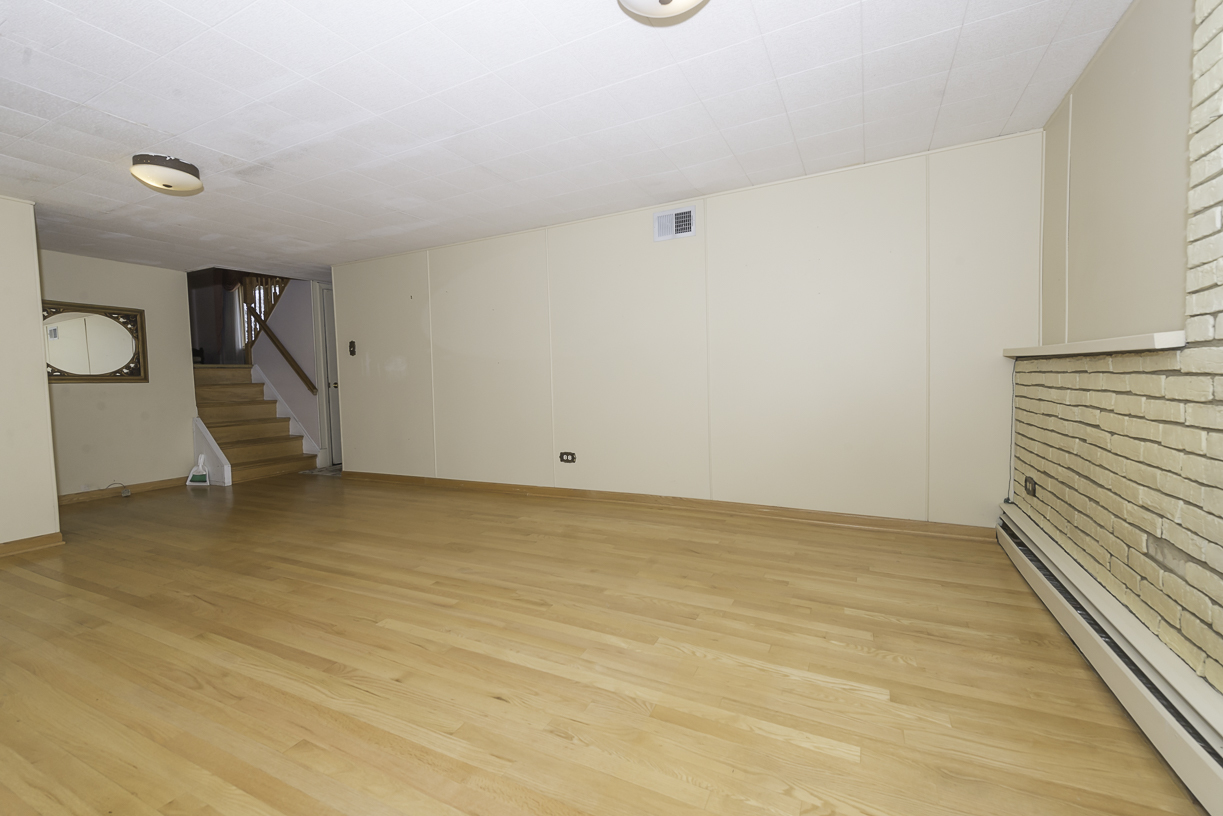 1205 Winston Drive, Melrose Park, IL 60160