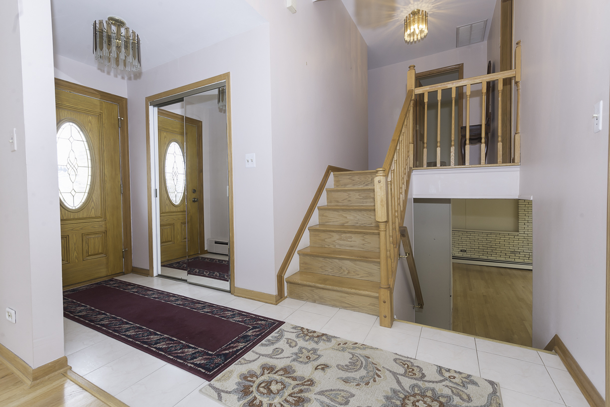 1205 Winston Drive, Melrose Park, IL 60160