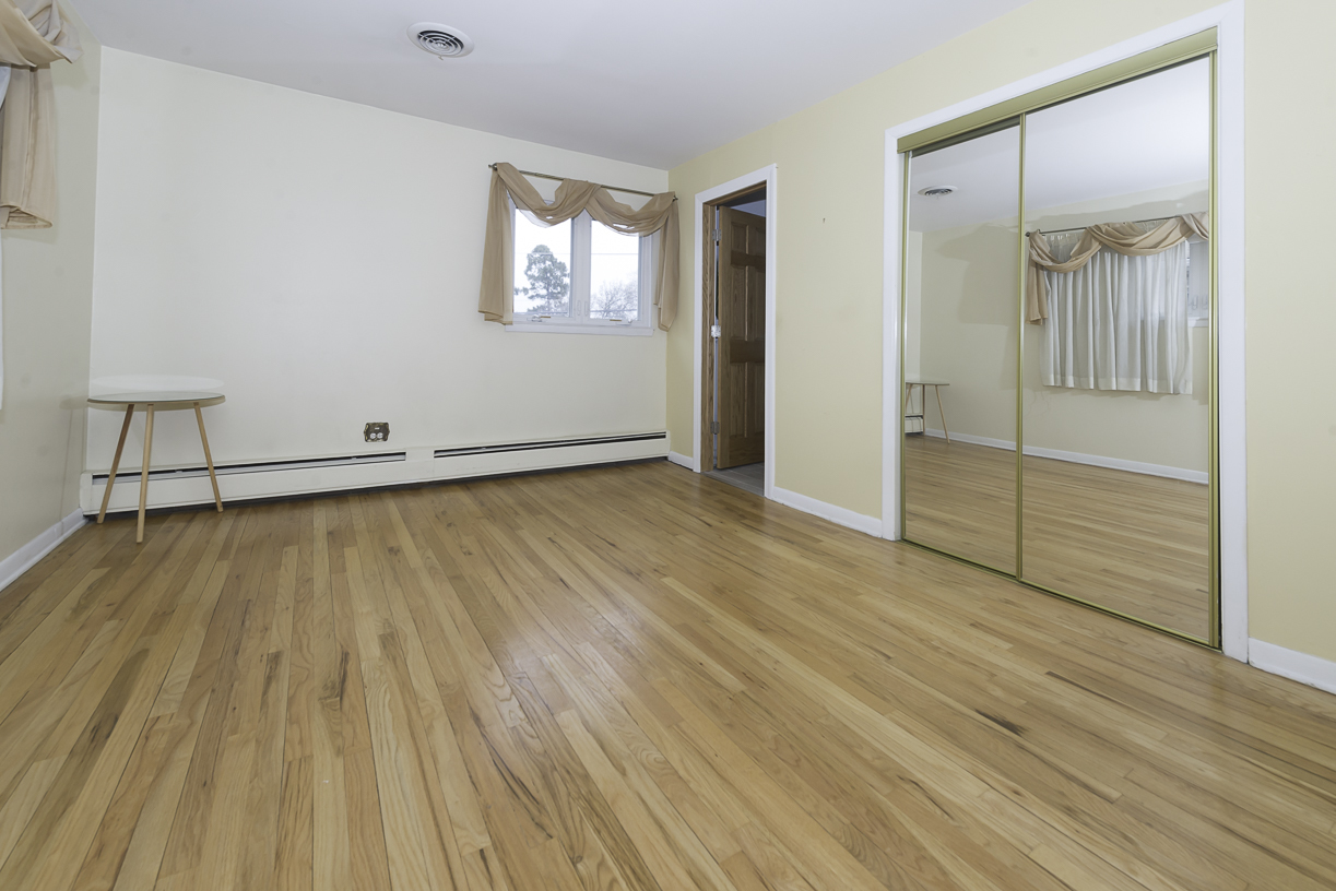 1205 Winston Drive, Melrose Park, IL 60160