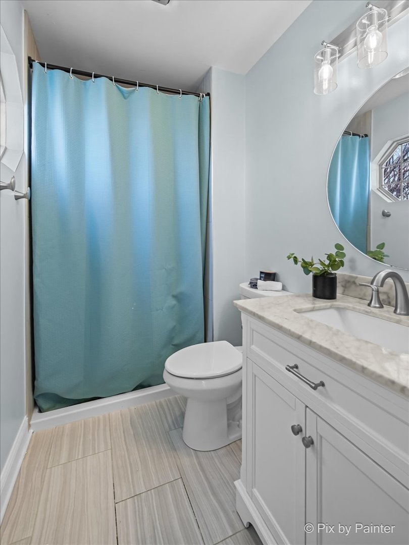 5716 Bunny Avenue, McHenry, IL 60051