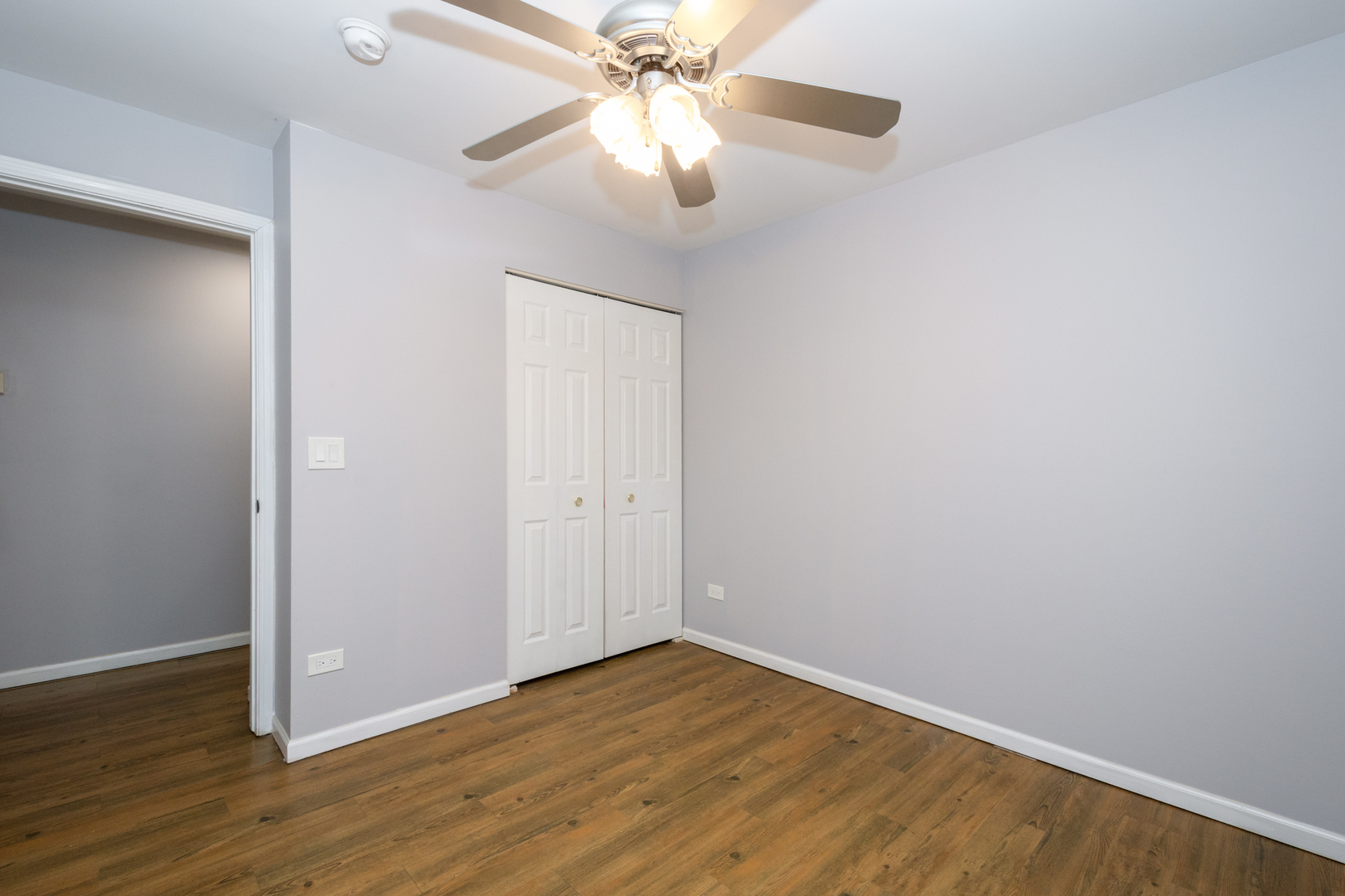 1147 N Red Oak Circle #1, Round Lake Beach, IL 60073