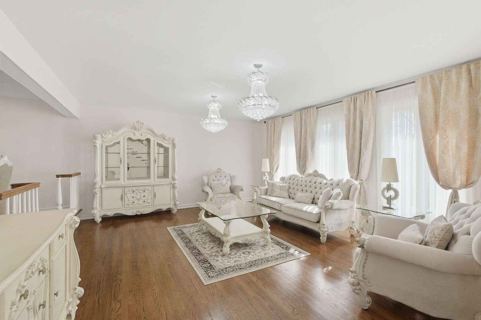 532 Lois Court, Mount Prospect, IL 60056