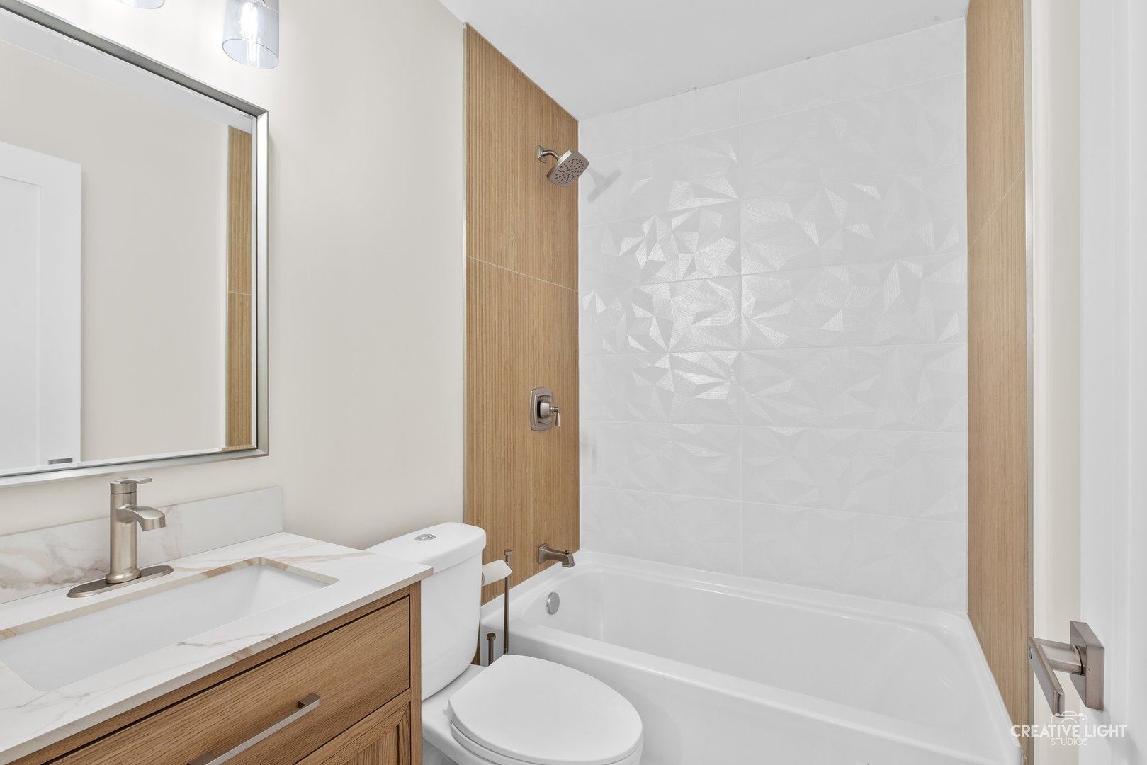 401 Salem Square, Bolingbrook, IL 60440