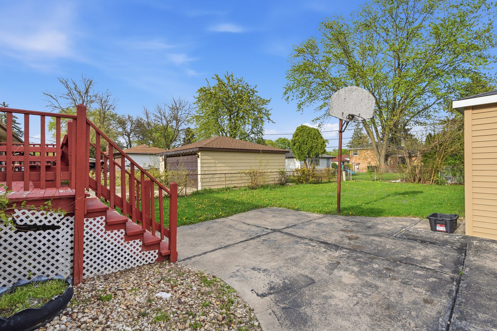 15637 Avalon Avenue, South Holland, IL 60473