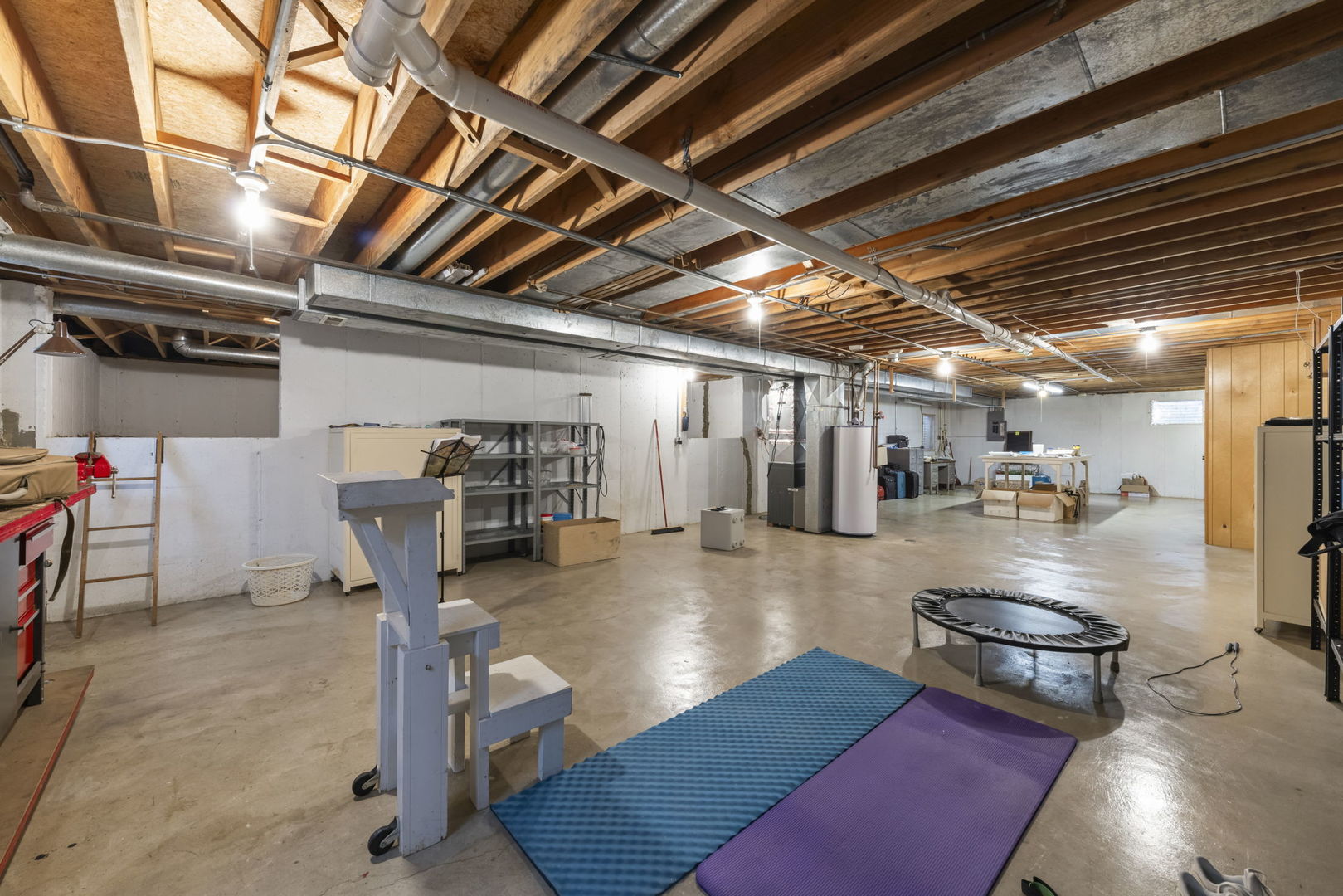 1653 Kenyon Drive, Naperville, IL 60565