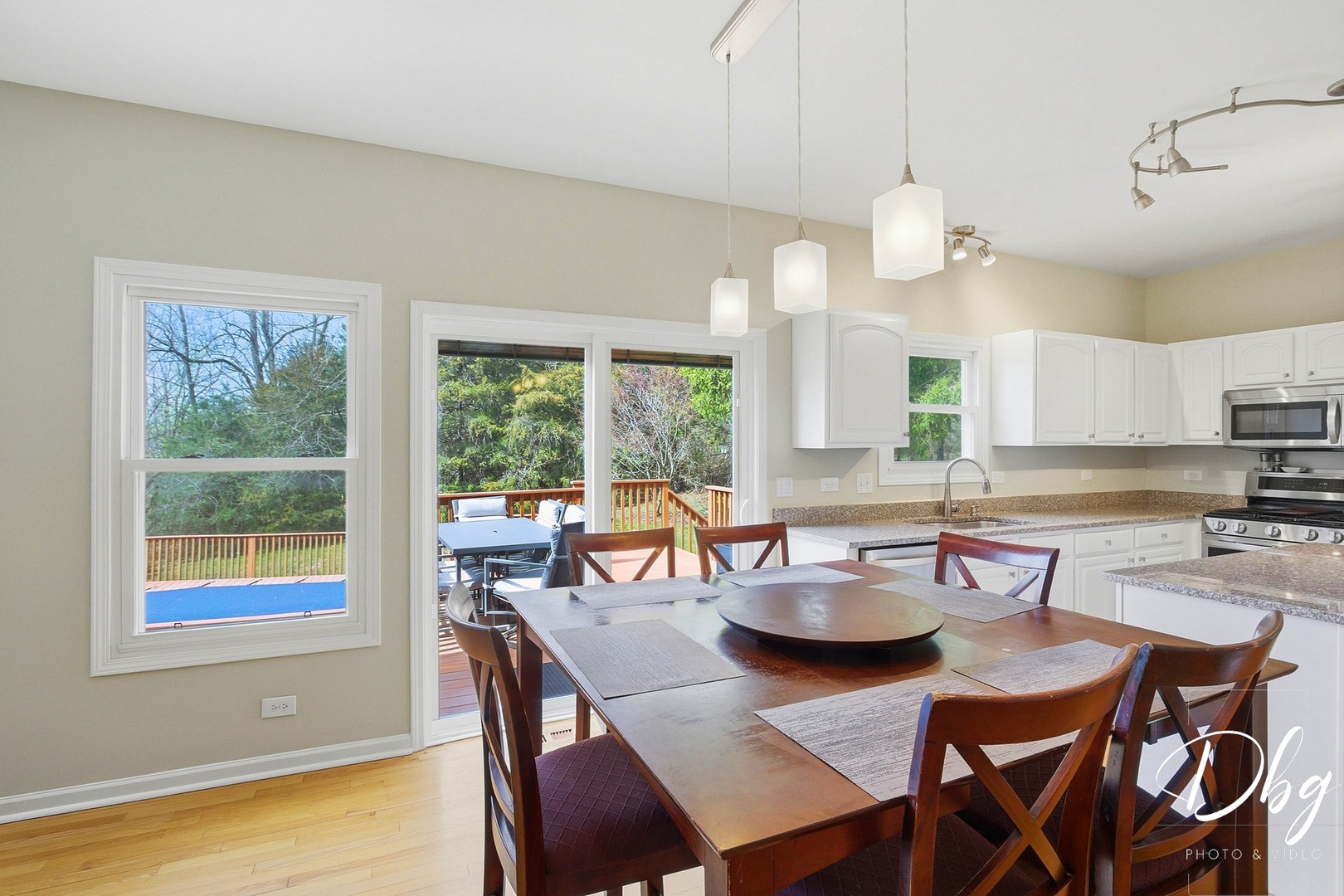 105 Wildflower Lane, Round Lake Beach, IL 60073