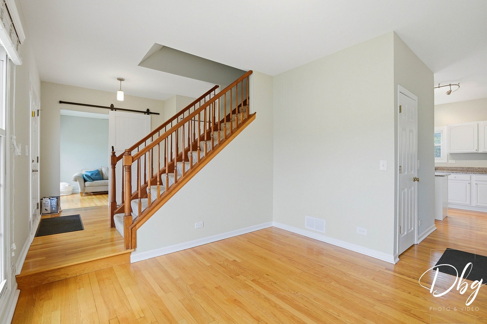 105 Wildflower Lane, Round Lake Beach, IL 60073