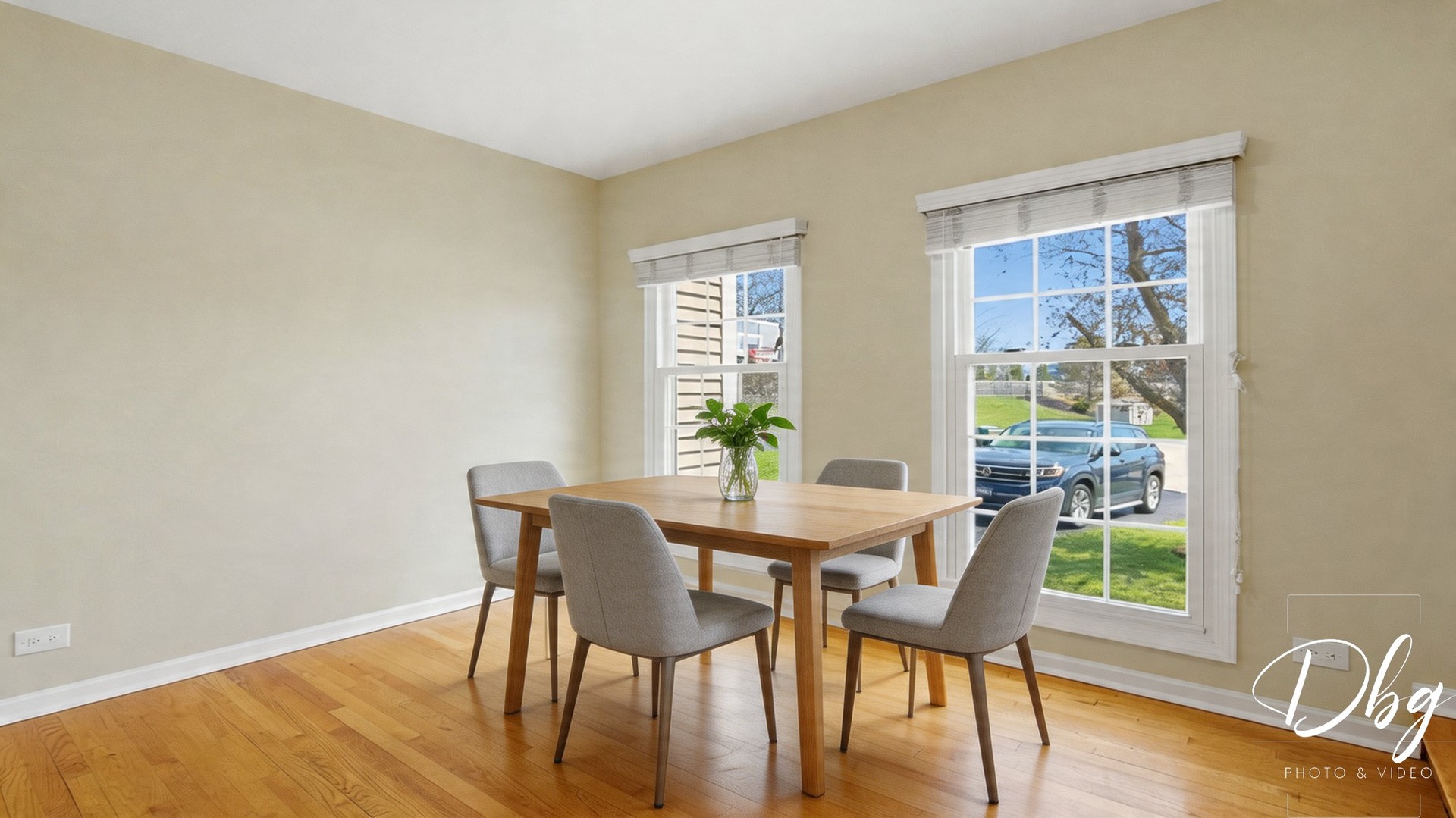 105 Wildflower Lane, Round Lake Beach, IL 60073