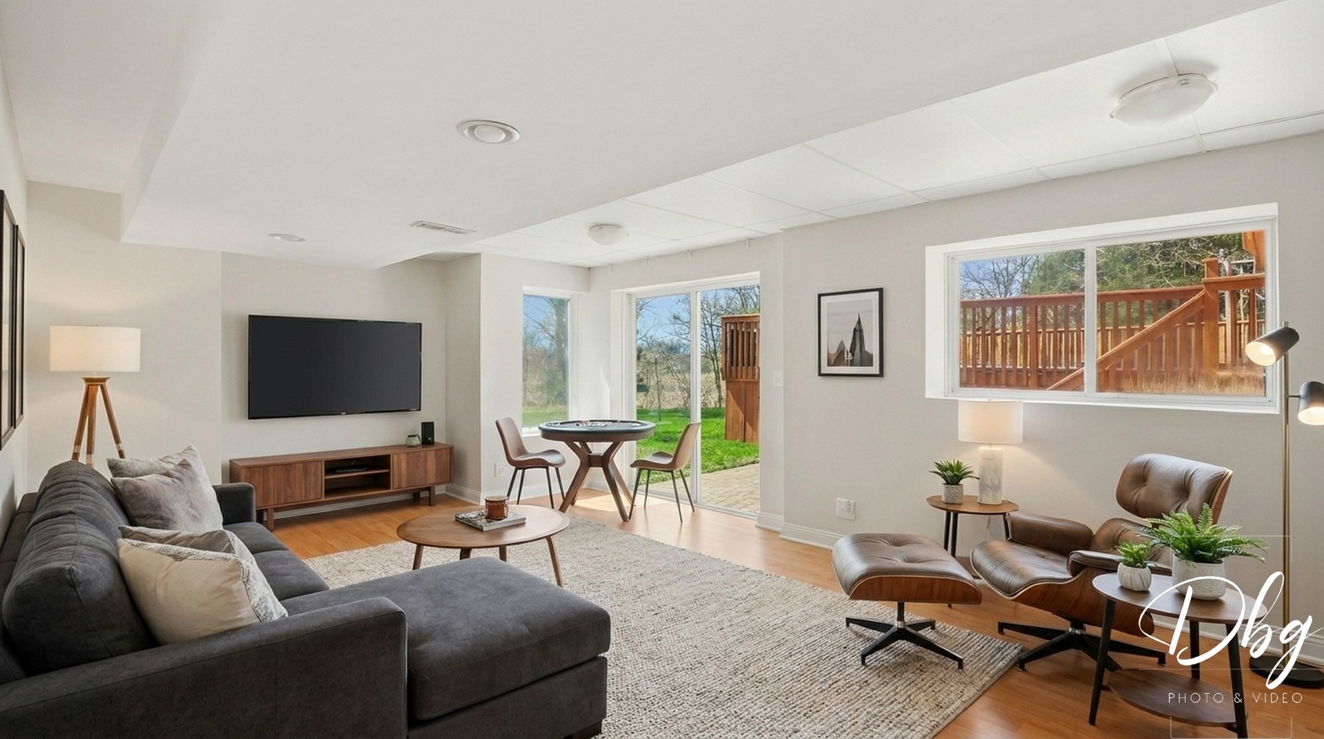 105 Wildflower Lane, Round Lake Beach, IL 60073