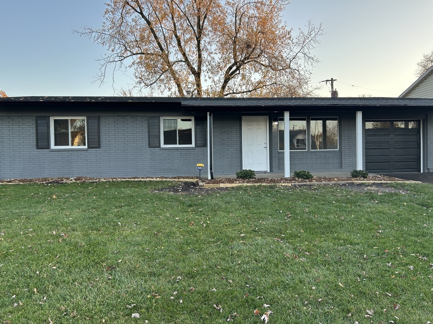 176 Craig Drive, Chicago Heights, IL 60411