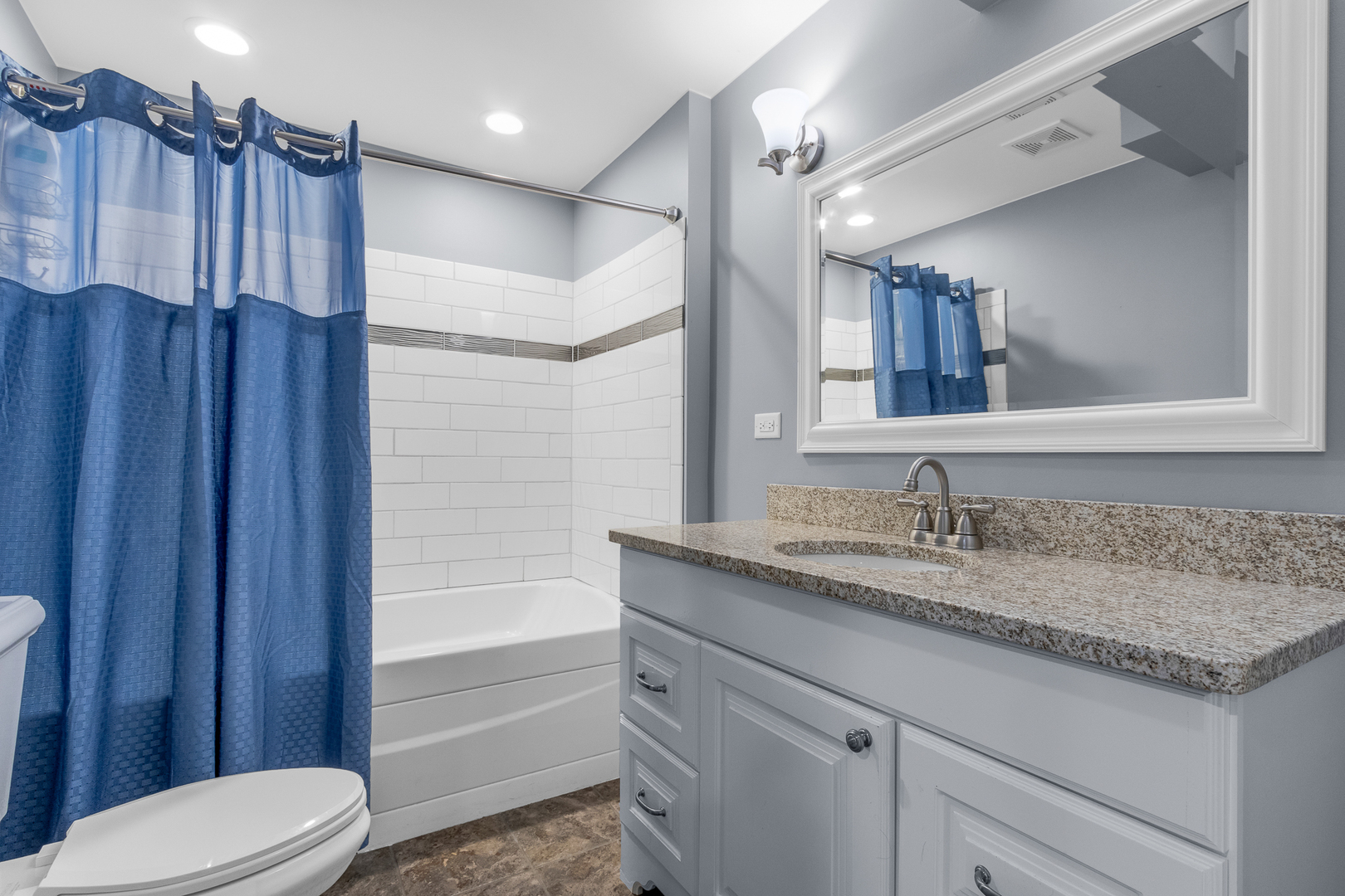 2009 ASHBROOK Court, Plainfield, IL 60586