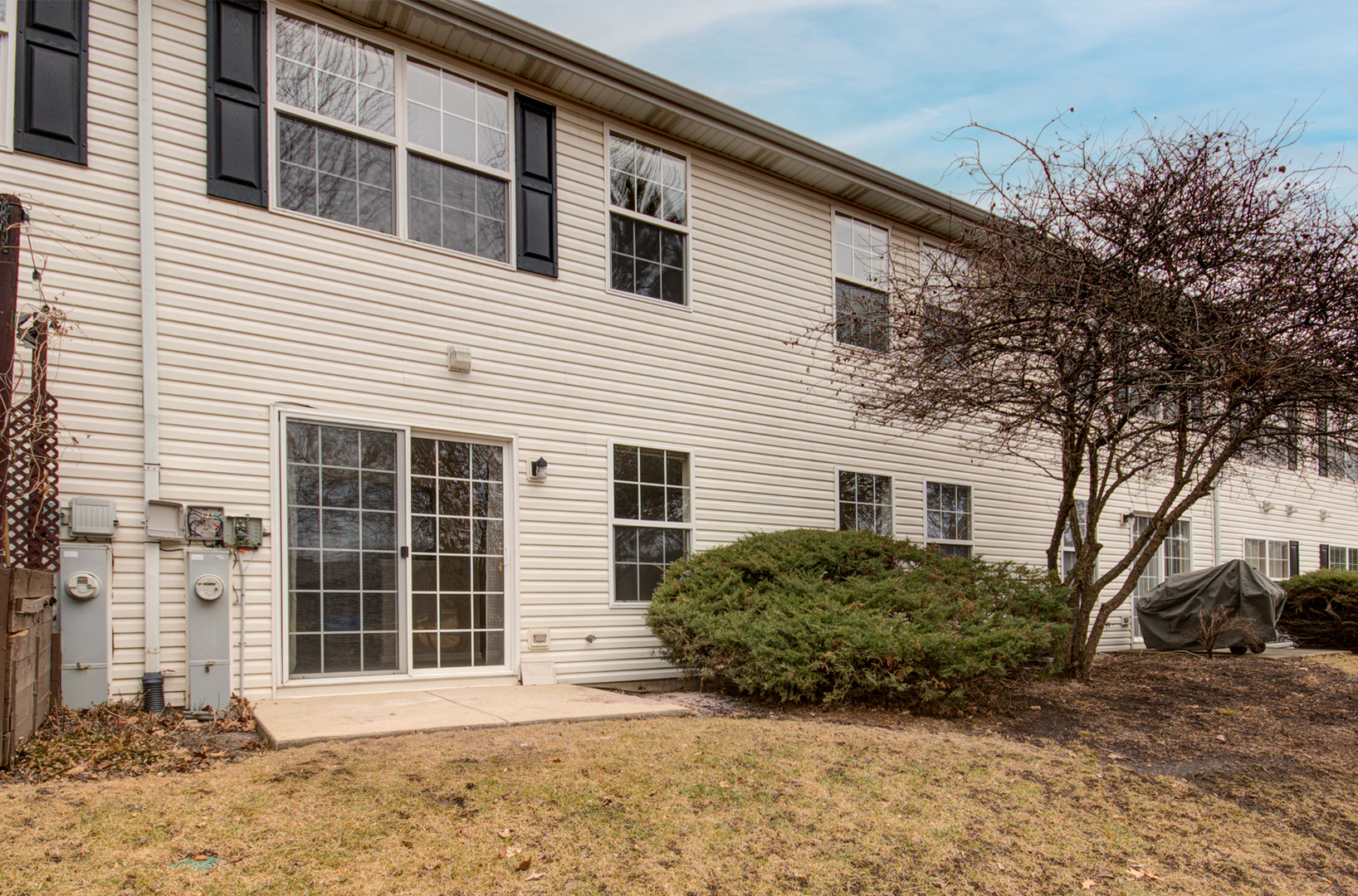 2421 Stoughton Circle #2421, Aurora, IL 60502