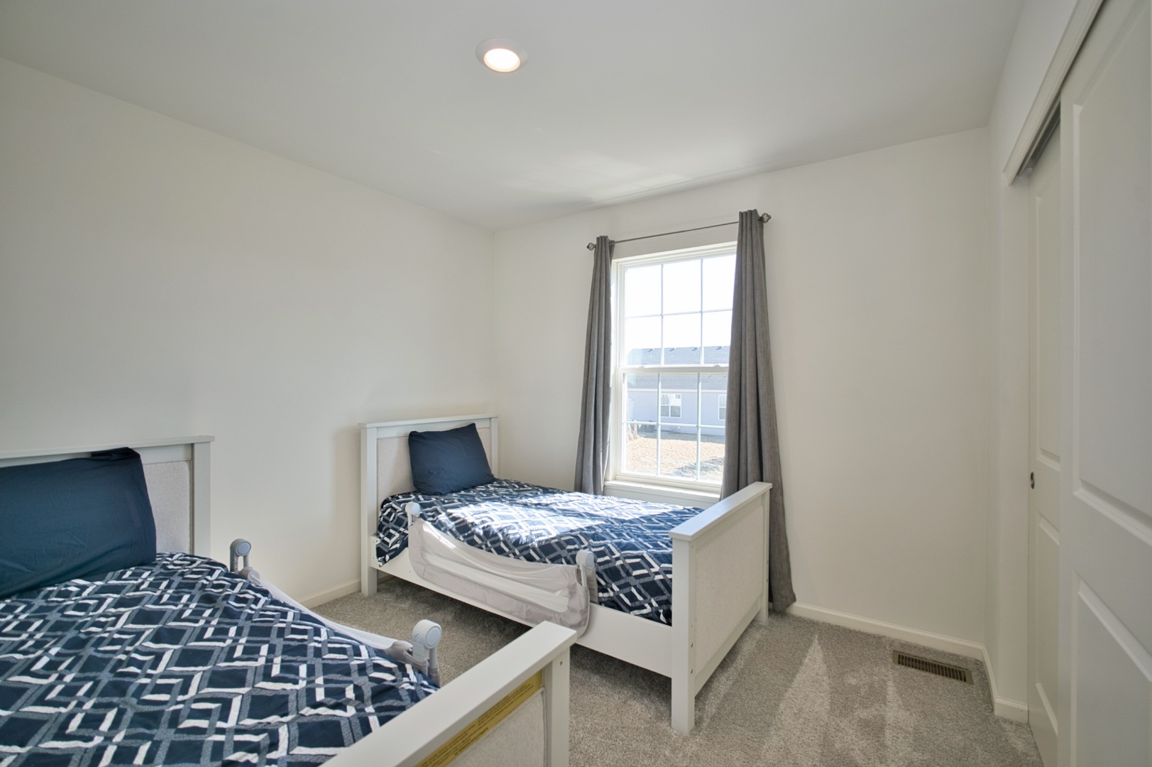 574 Coach Road, Yorkville, IL 60560