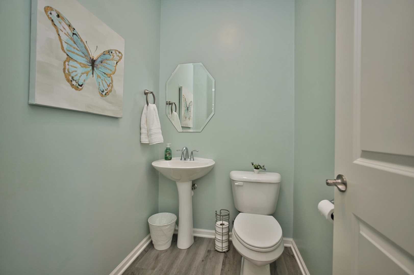 574 Coach Road, Yorkville, IL 60560