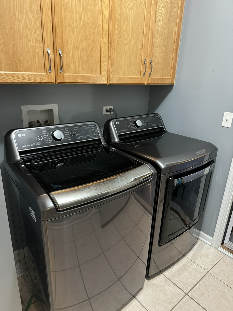 1N061 Mission Court #1N061, Winfield, IL 60190