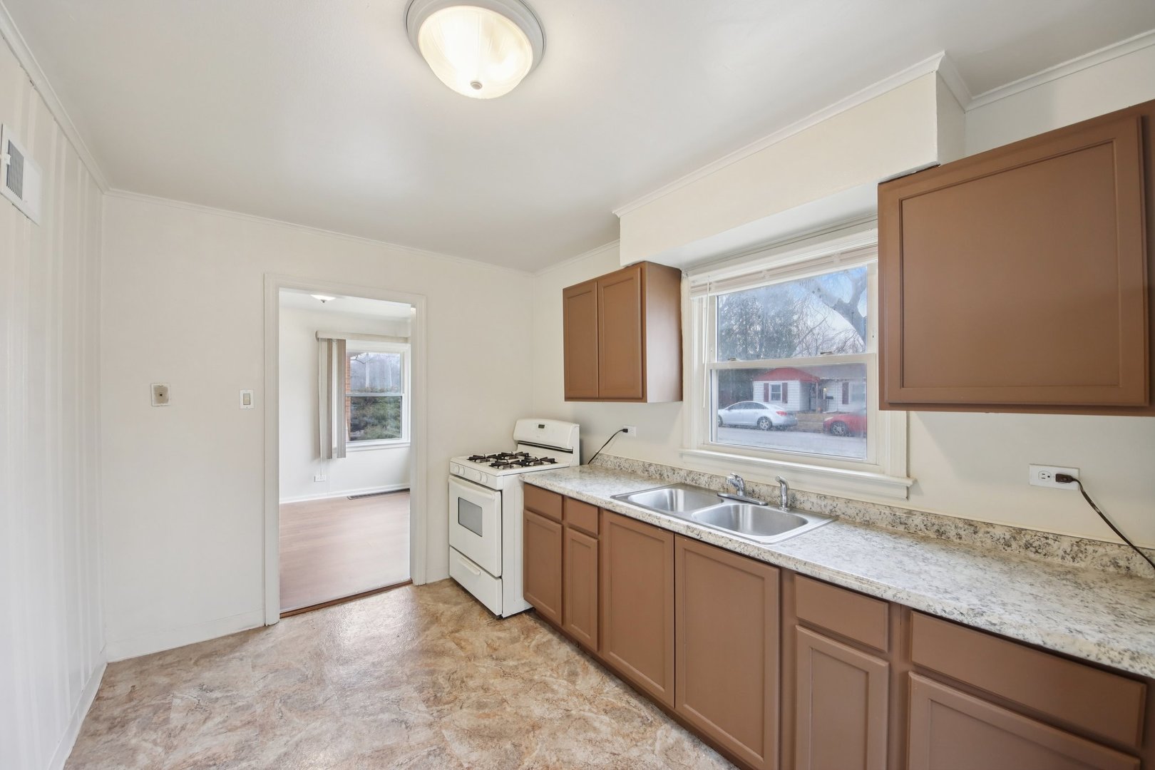 16738 Crane Avenue, Hazel Crest, IL 60429