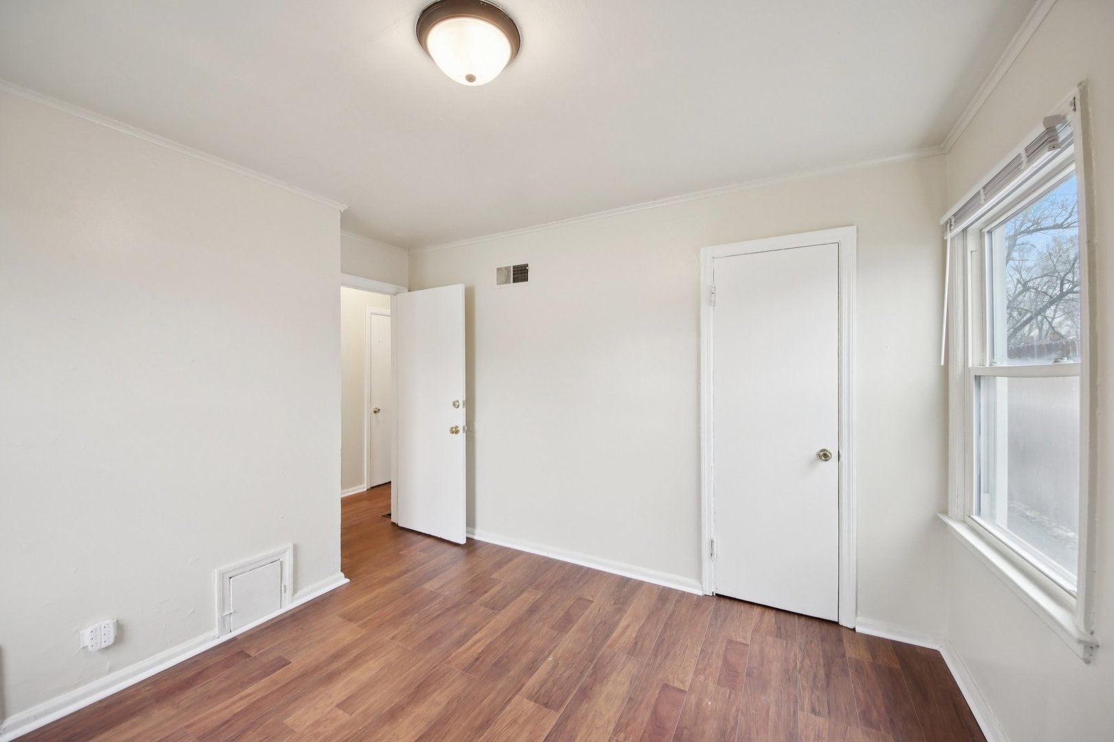 16738 Crane Avenue, Hazel Crest, IL 60429