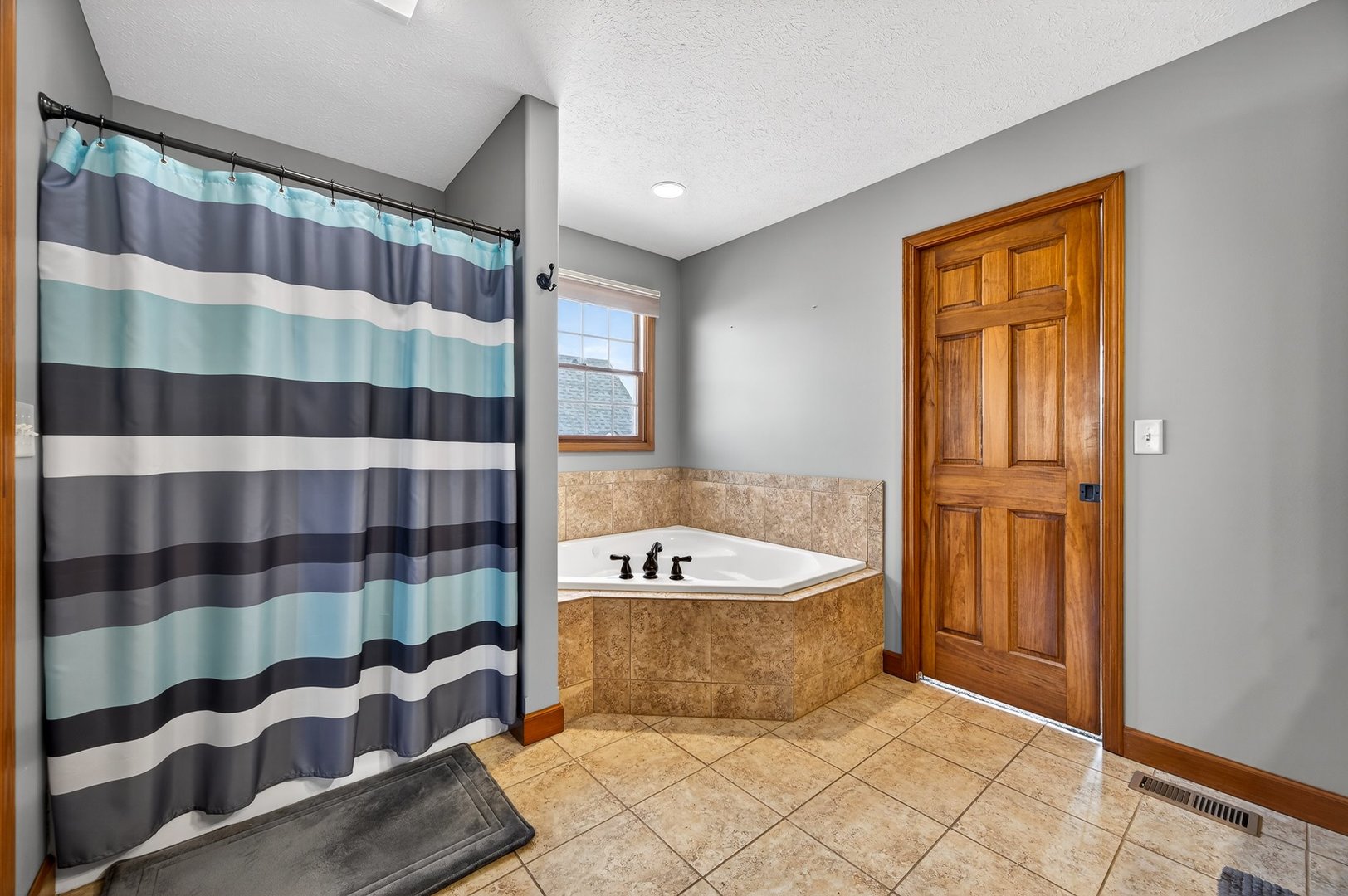 2968 Wolf Creek Lane, Normal, IL 61761