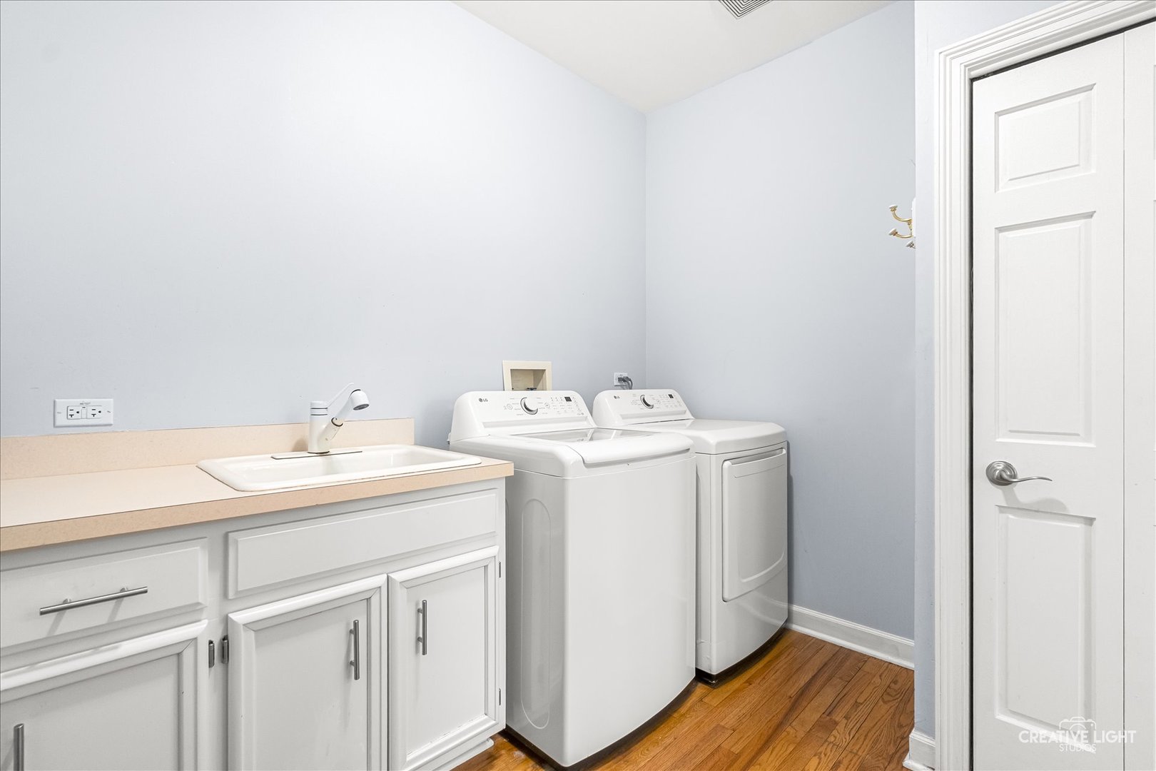 39W796 Dairyherd Lane, St. Charles, IL 60175