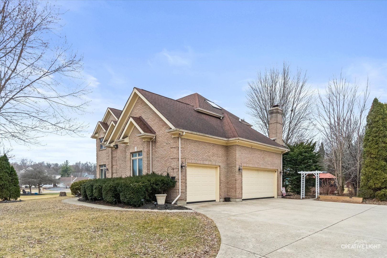 39W796 Dairyherd Lane, St. Charles, IL 60175