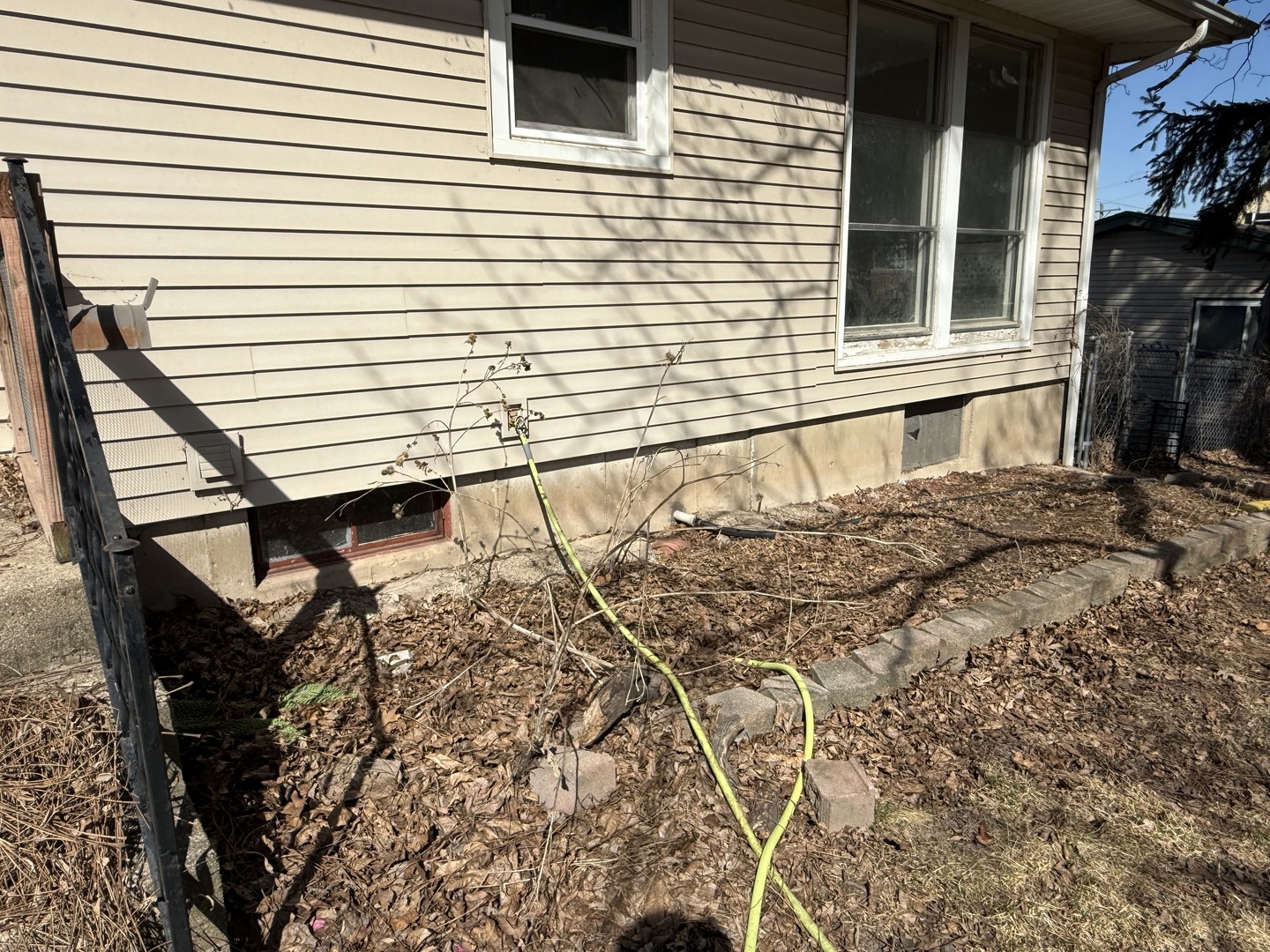 4113 W Crystal Lake Road, McHenry, IL 60050