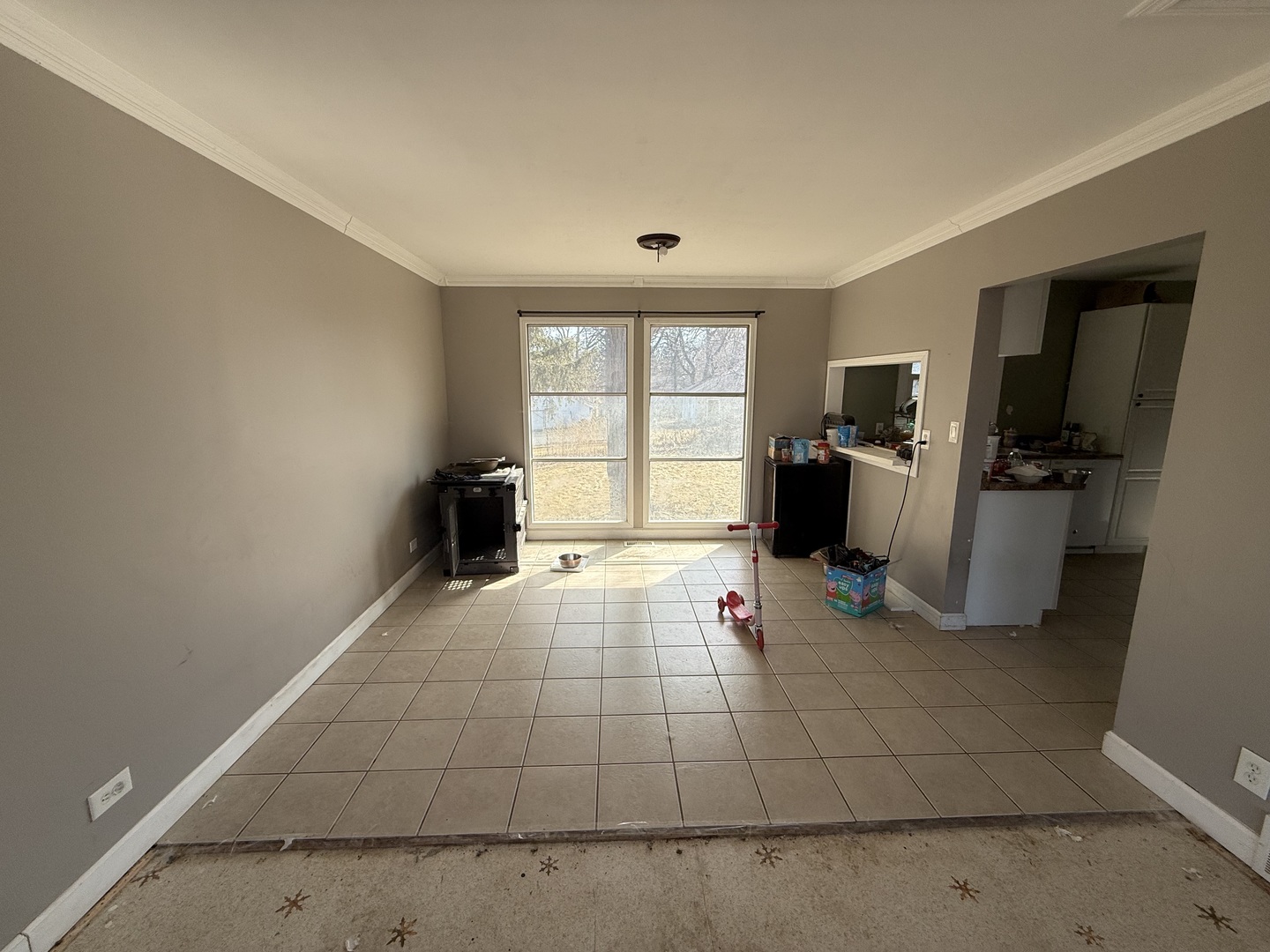 4113 W Crystal Lake Road, McHenry, IL 60050