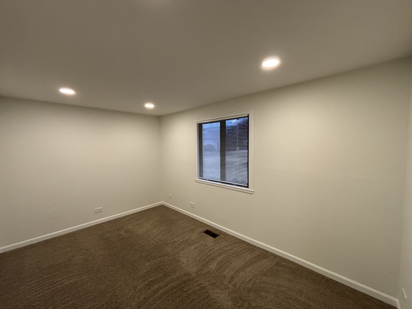 236 Whidah Court #236, Schaumburg, IL 60194