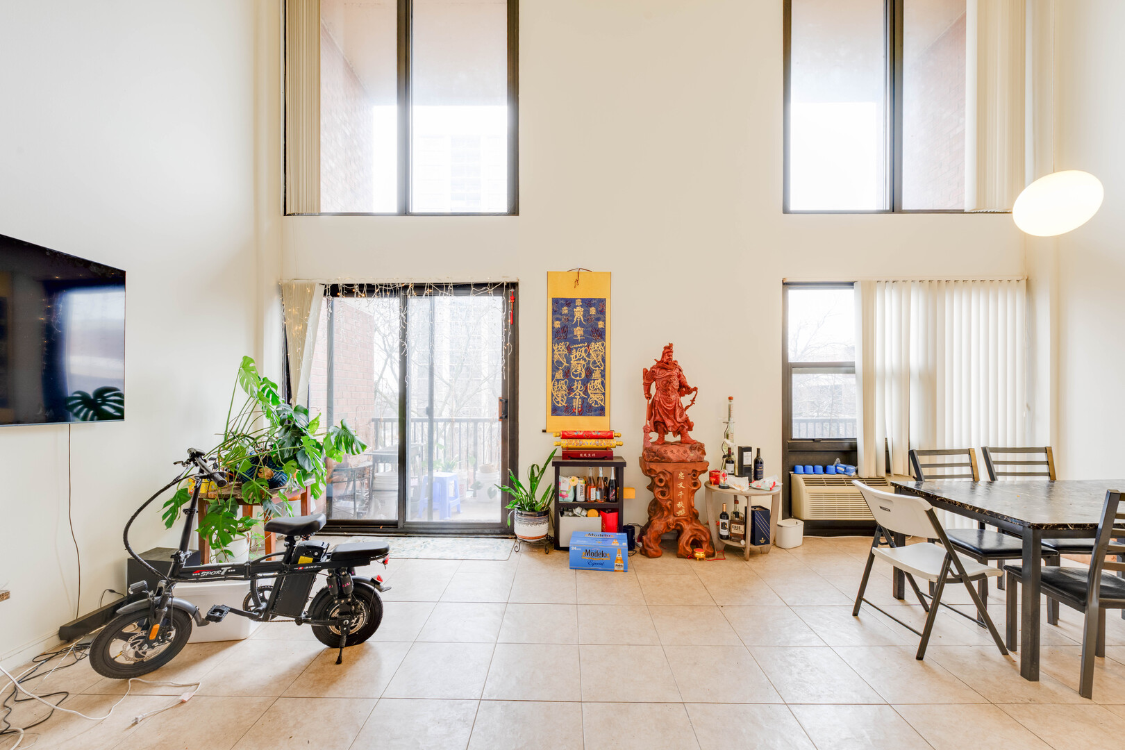 2941 S Michigan Avenue #504, Chicago, IL 60616