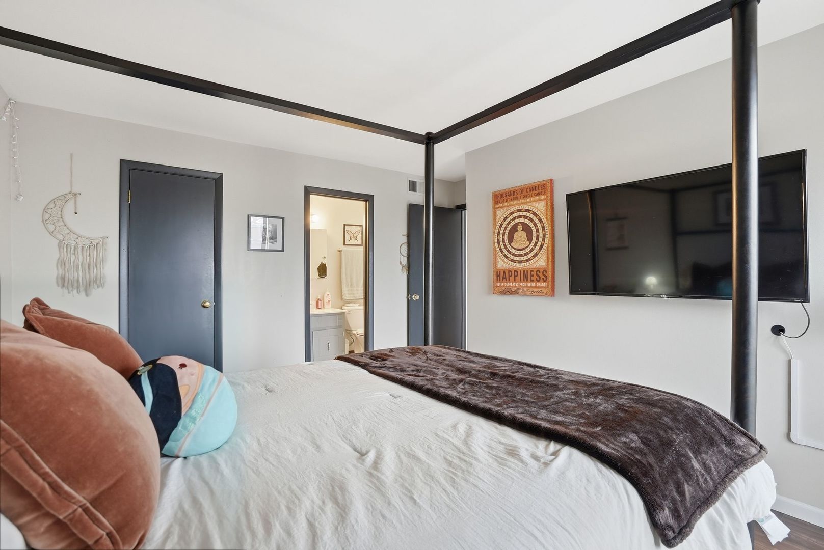 310 SHERIDAN Drive #1D, Willowbrook, IL 60527