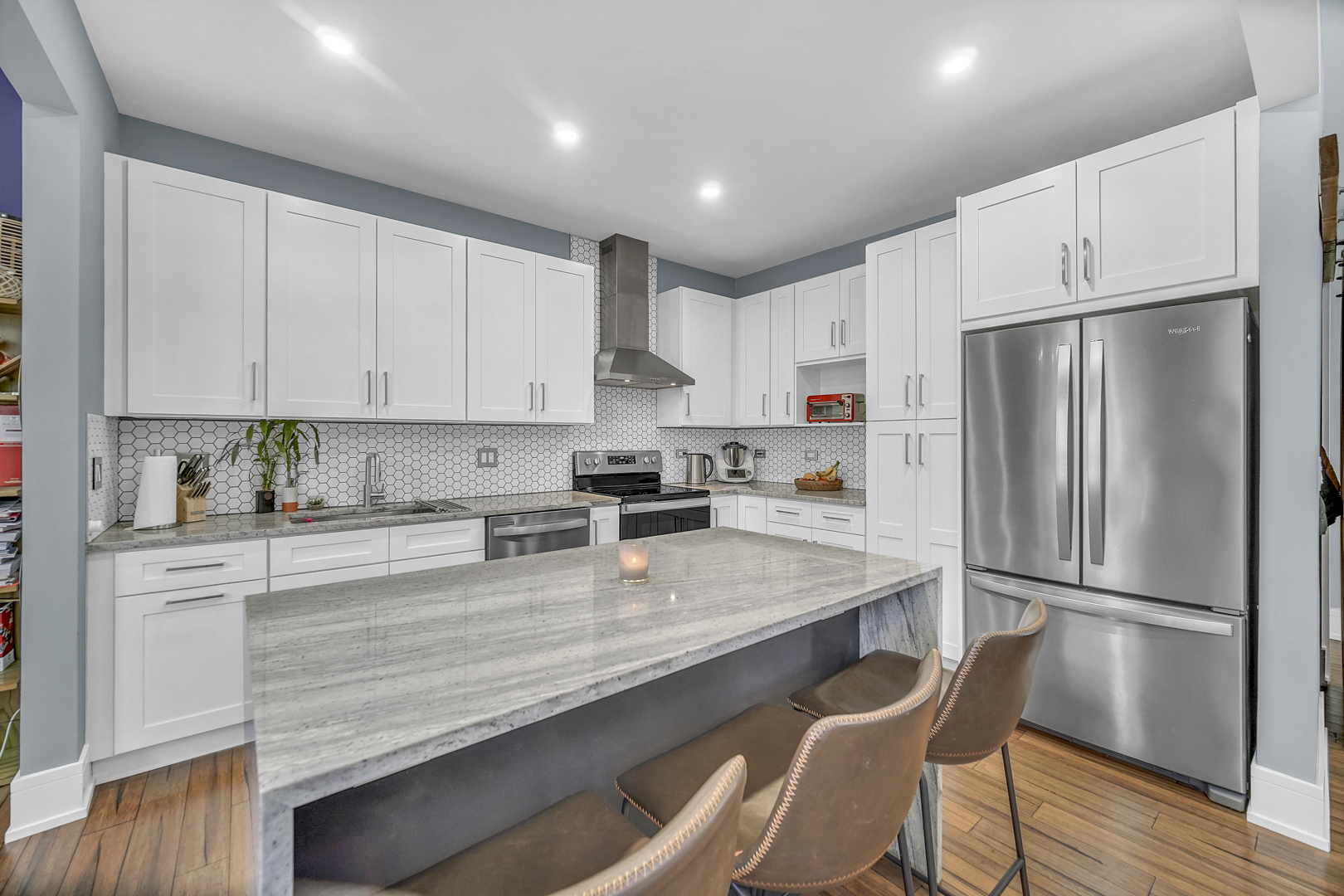 1965 BLACKBERRY Lane, Hoffman Estates, IL 60169