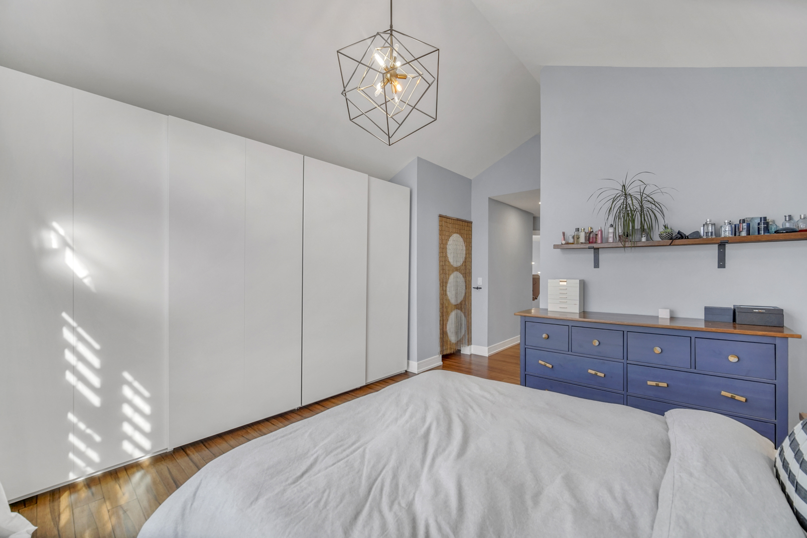 1965 BLACKBERRY Lane, Hoffman Estates, IL 60169