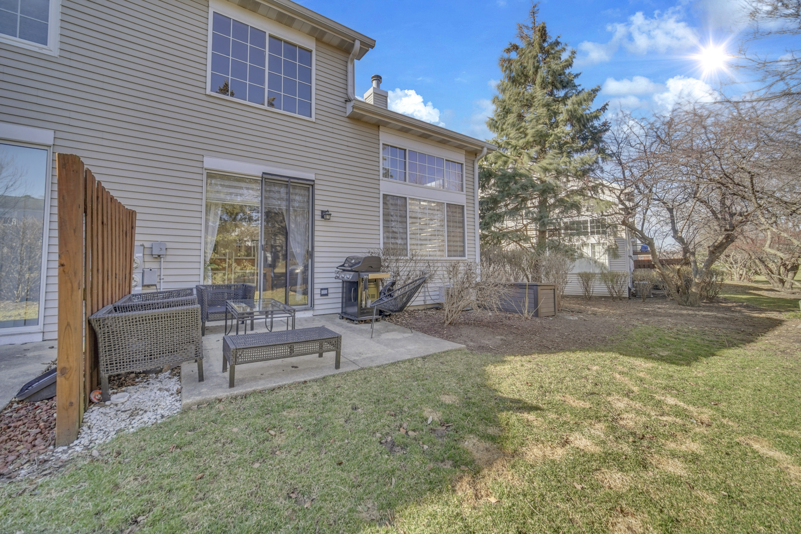 1965 BLACKBERRY Lane, Hoffman Estates, IL 60169