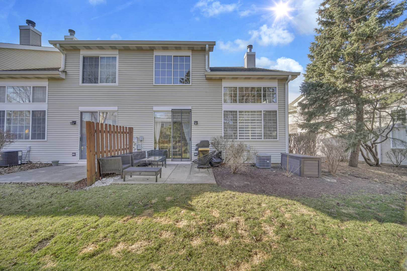 1965 BLACKBERRY Lane, Hoffman Estates, IL 60169