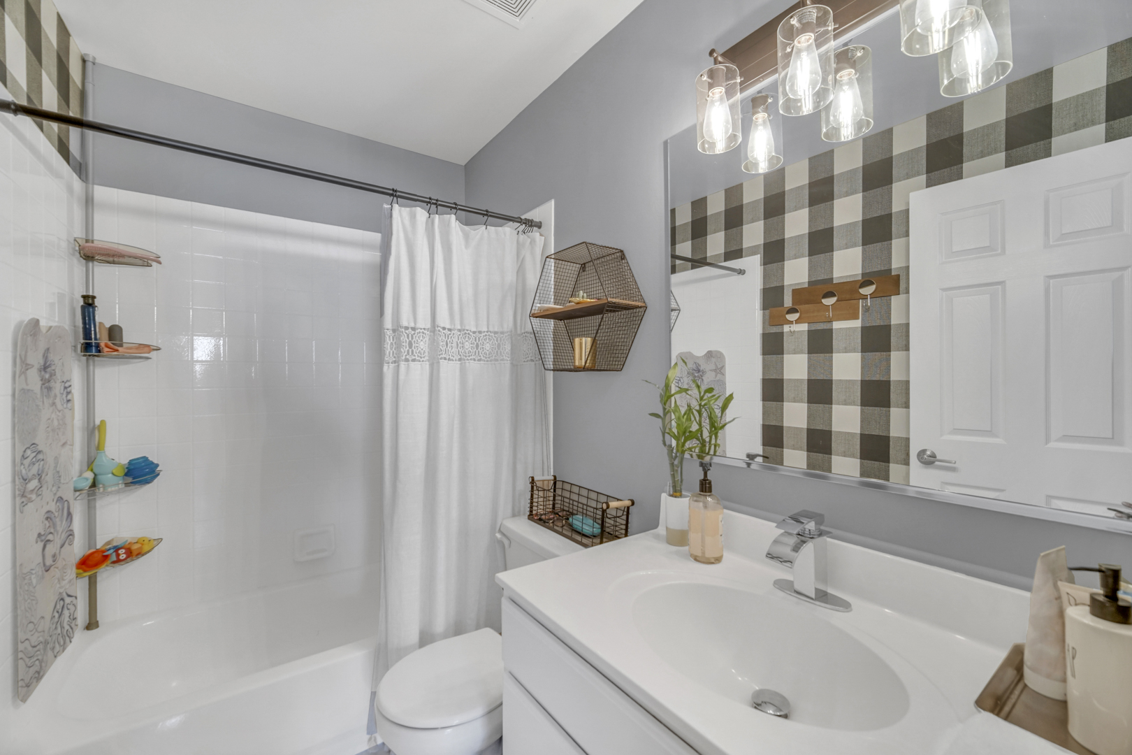 1965 BLACKBERRY Lane, Hoffman Estates, IL 60169