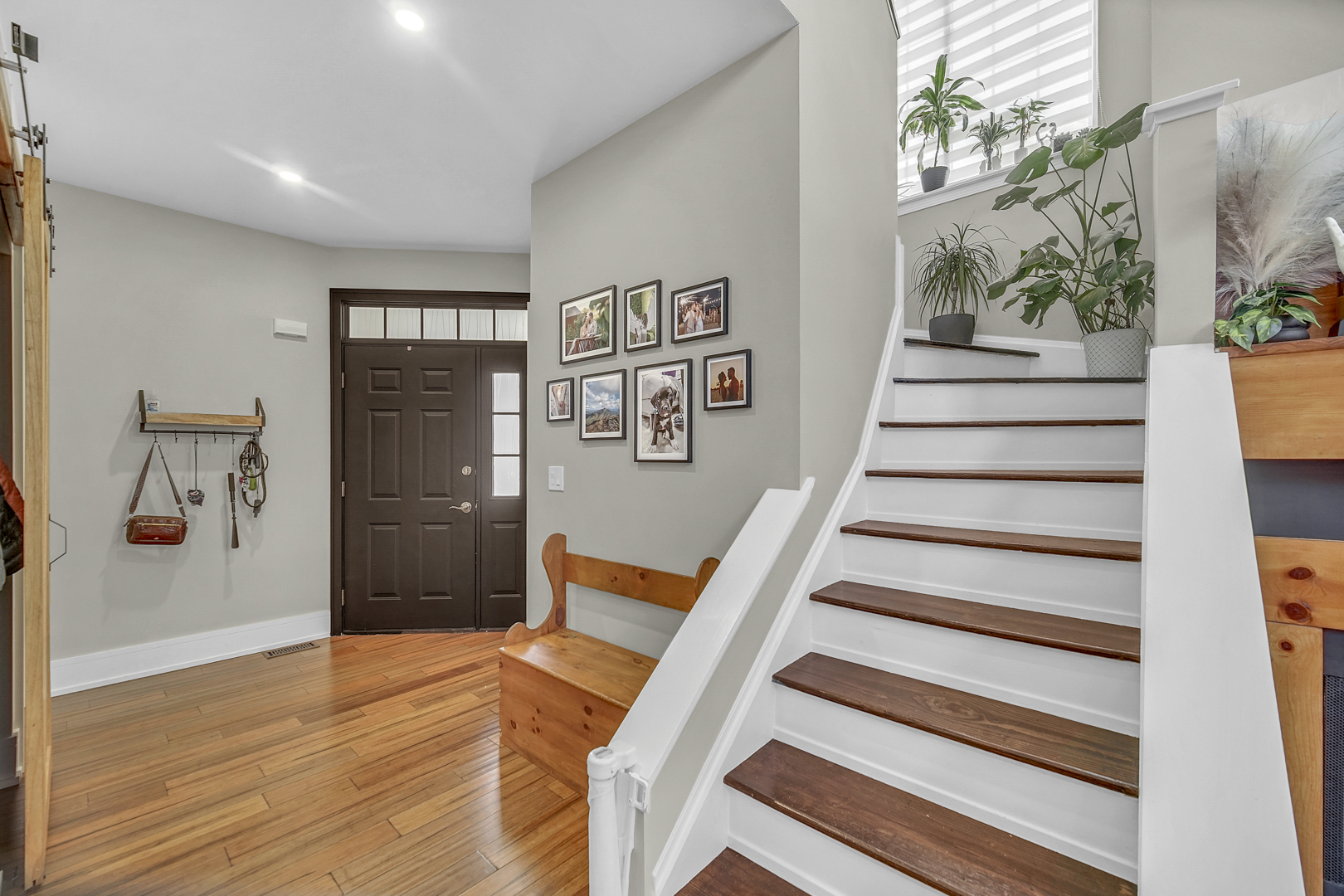 1965 BLACKBERRY Lane, Hoffman Estates, IL 60169