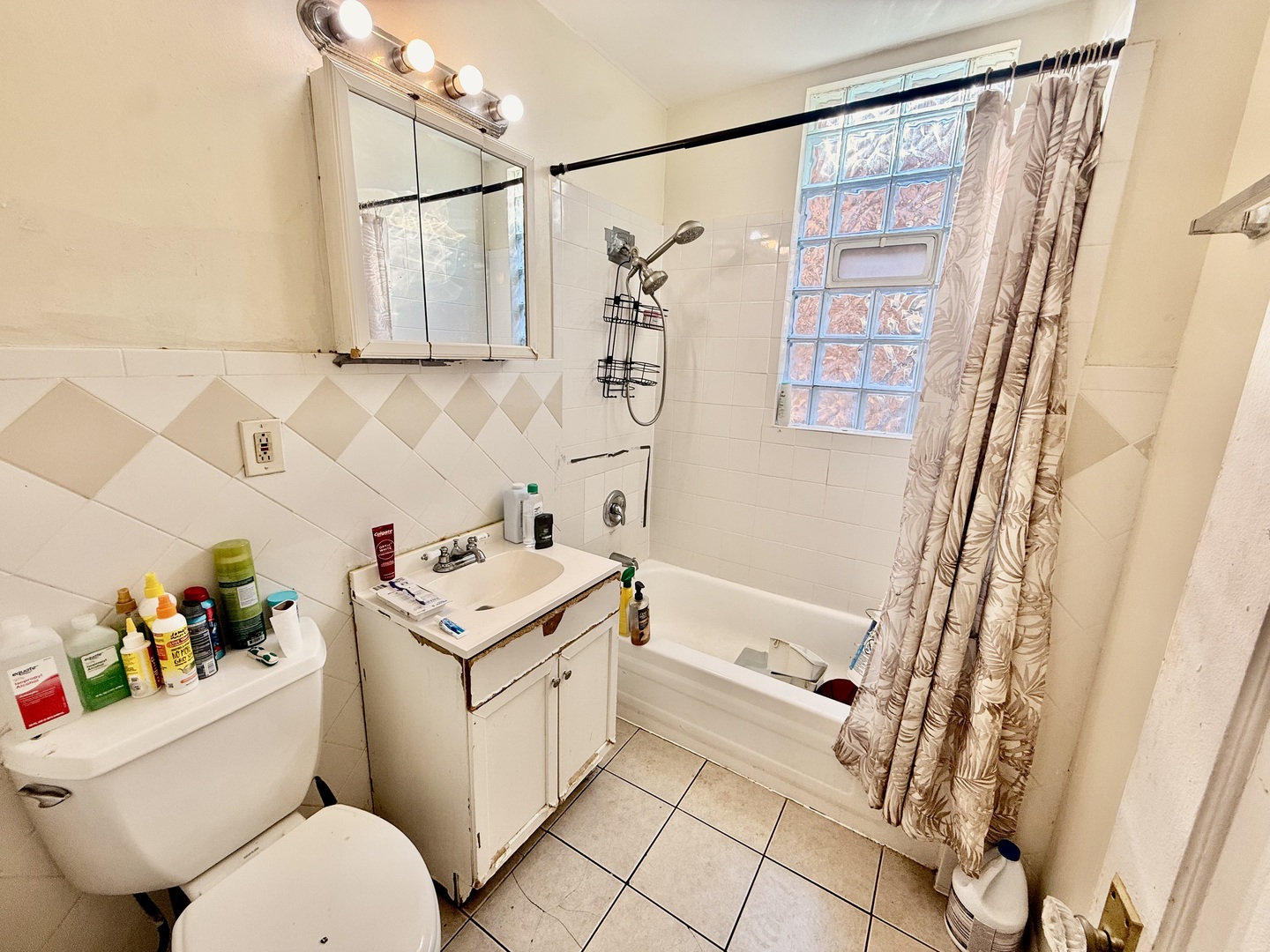 7625 S Sangamon Street, Chicago, IL 60620