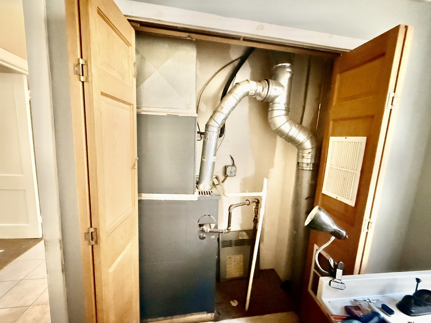 7625 S Sangamon Street, Chicago, IL 60620