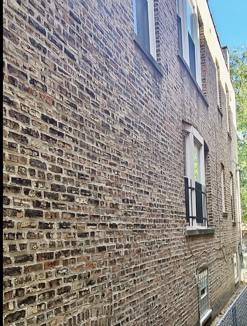 7625 S Sangamon Street, Chicago, IL 60620